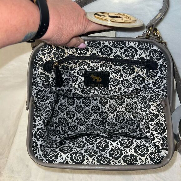 Emma Fox Women's Black, Cream & Taupe Leather Satchel Handbag Medium Size - Picture 8 of 14